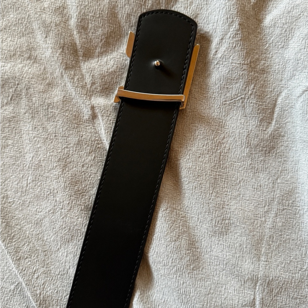 Louis Vuitton Silver Buckle Black Belt - Picture 3 of 4
